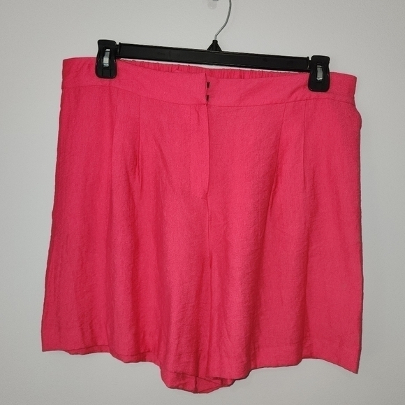 Vince Camuto Rumple Twill Mid Rise Pocketed Shorts Size 12 MSRP $78 NWT - Picture 3 of 10